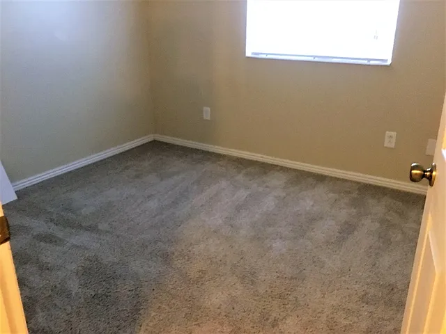 2084 N 650 W — Photo 12