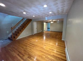 567 Smithfield Rd APT 48, North Providence, RI 02904