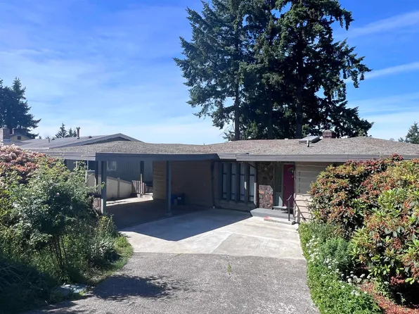 7713 Garfield Dr, Delta, BC V4C 4E6