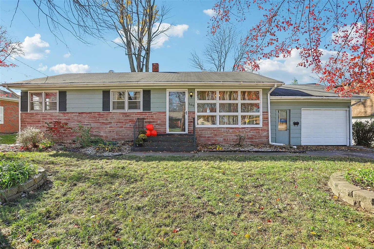 109 Gaylord Dr photo 1