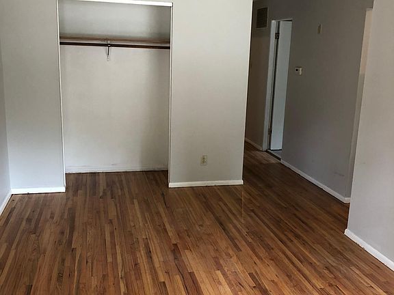 4th image of 3113 Sherman Dr