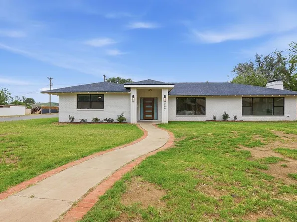 2001 Country Club Dr, Midland, TX 79701