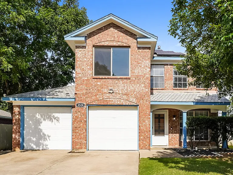 8524 Gatlinburg Dr — Photo 1