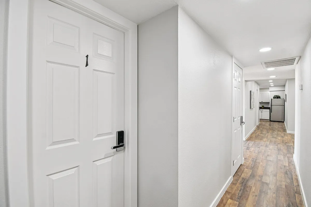 Rm 1 - Door - W Paradise Dr