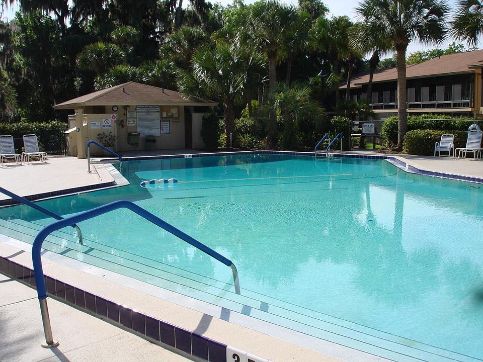 HEATED POOL