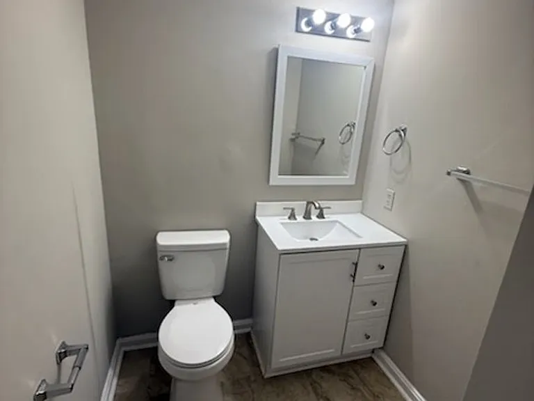 935 Country Place Rd — Photo 9