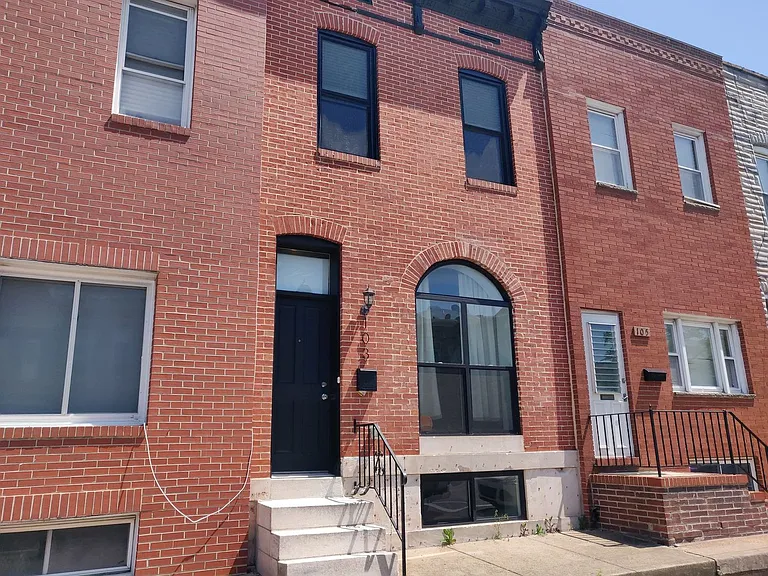 103 S Highland Ave — Photo 34