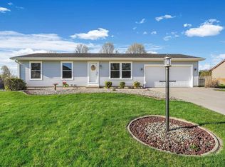 25947 Quail Ridge Dr, Elkhart, IN 46514