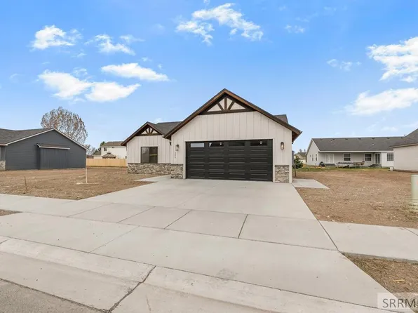 393 Camas St, Sugar City, ID 83448