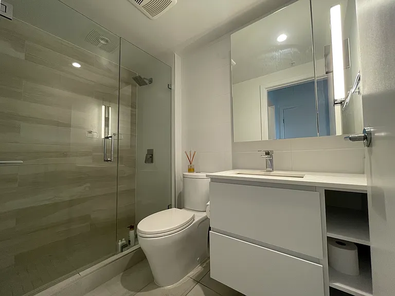 13655 Fraser Hwy #604 — Photo 12