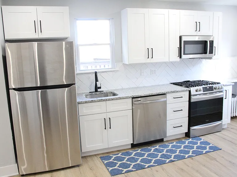 2812 W Girard Ave #2B — Photo 6