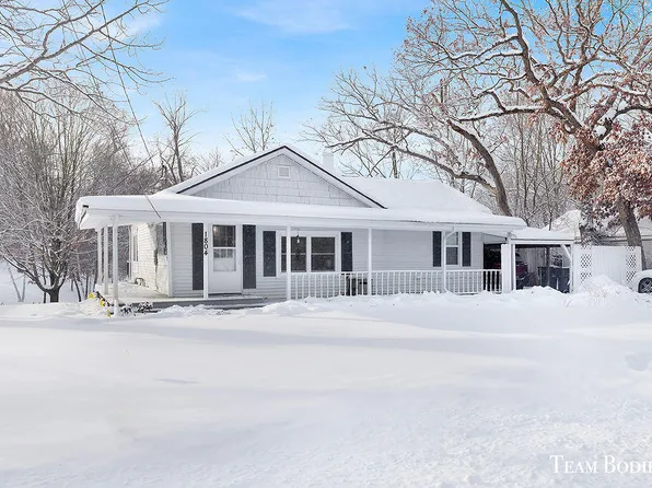 1804 Kreft St NE, Grand Rapids, MI 49525