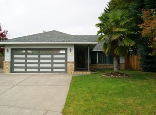 3050 Jenero Ct, Medford, OR 97504