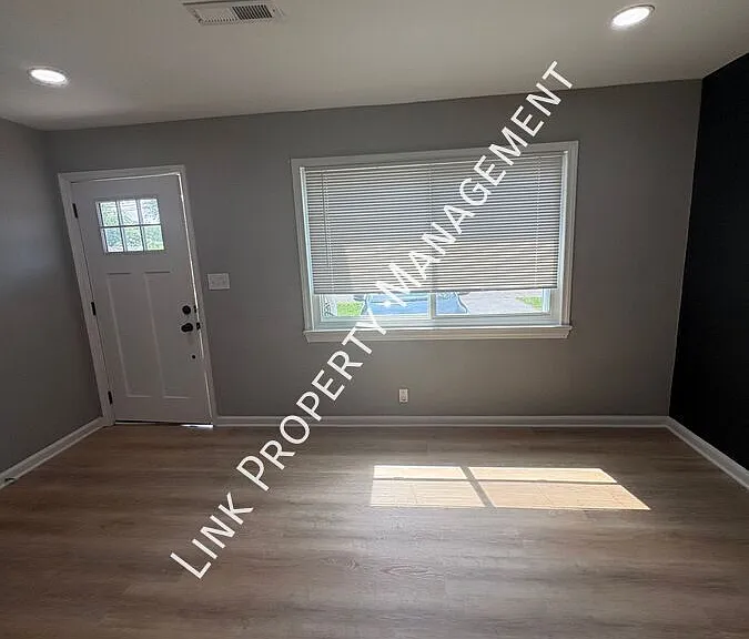123 Sequoia Dr #A — Photo 52