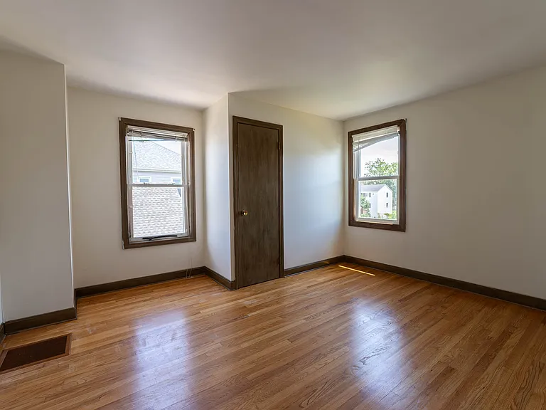 1129 Bedford St #2E — Photo 8