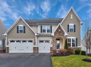 4063 Bentwood Dr, Canonsburg, PA 15317