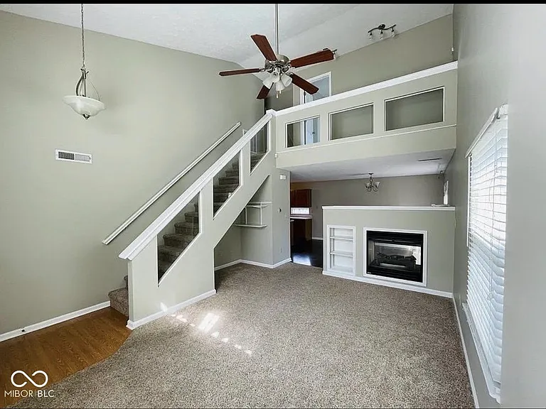 9995 Worthington Blvd — Photo 2