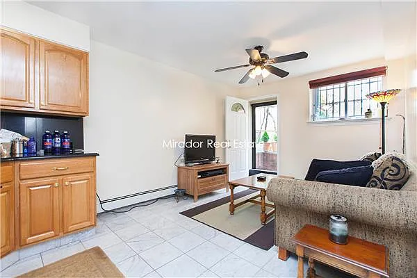 Rented by Mirador Real Estate | media 7