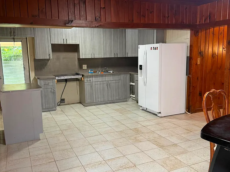 1017 W Lakewood Rd — Photo 4