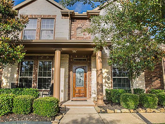 2nd image of 8202 Groveland Hills Dr