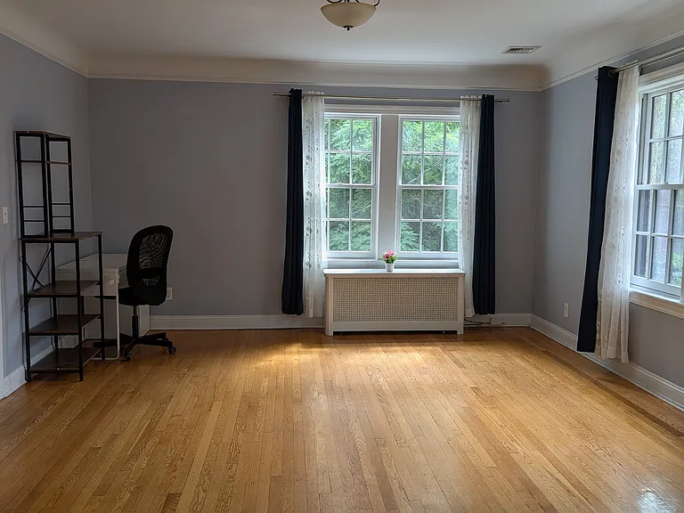 730 Burns St #2 — Photo 25