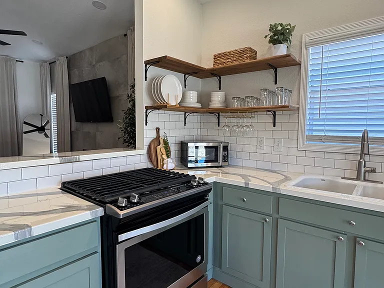 7329 Black Ridge Dr — Photo 20