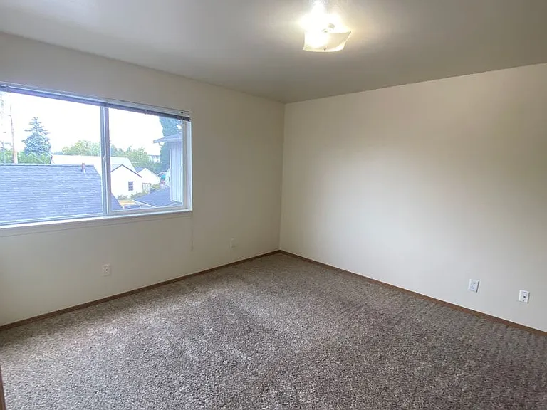 855-875 Concord St NE #4080 — Photo 11