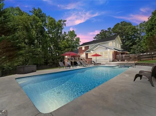 41 Connell St, Jasper, GA 30143