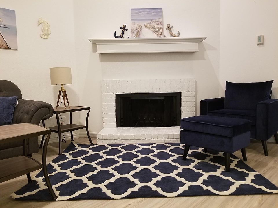 1st image of 6646 E Lovers Ln APT 1308