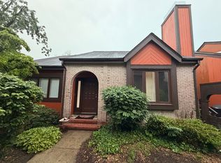100 Riverbend Dr #100, North Brunswick, NJ 08902