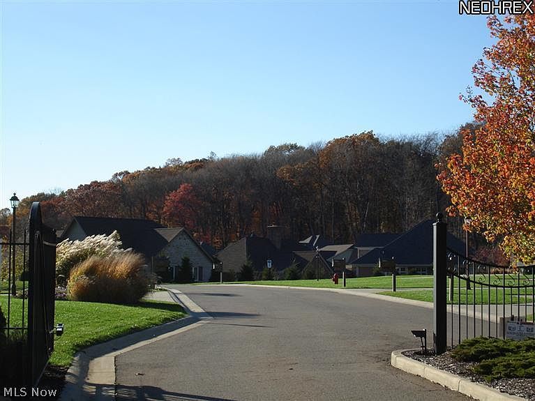 2nd image of Provence Point