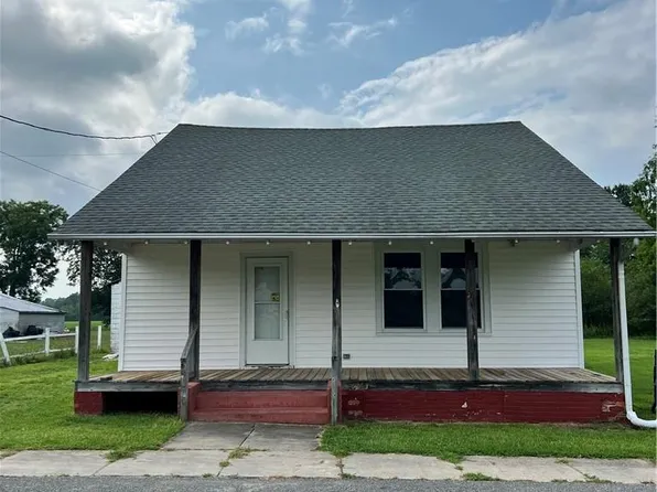 14 B Ave, Windsor, VA 23487