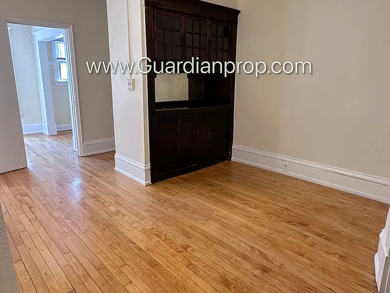 1907 Lyndale Ave S #5 — Photo 5