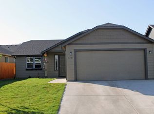 1205 SW Settlement St, College Place, WA 99324