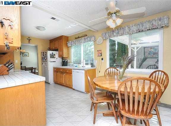 2nd image of 4232 Dundalk Ct
