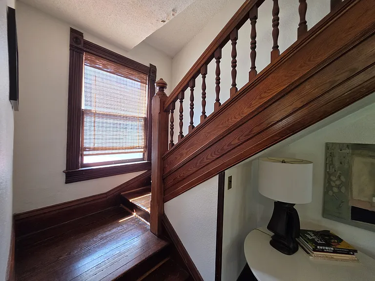 2809 Cottage Grove Ave — Photo 18
