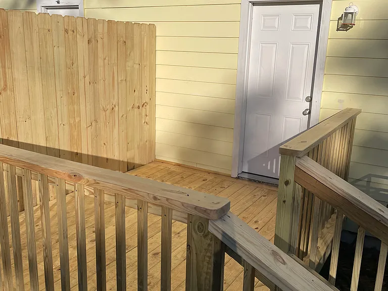 2217 Pine Pl — Photo 23