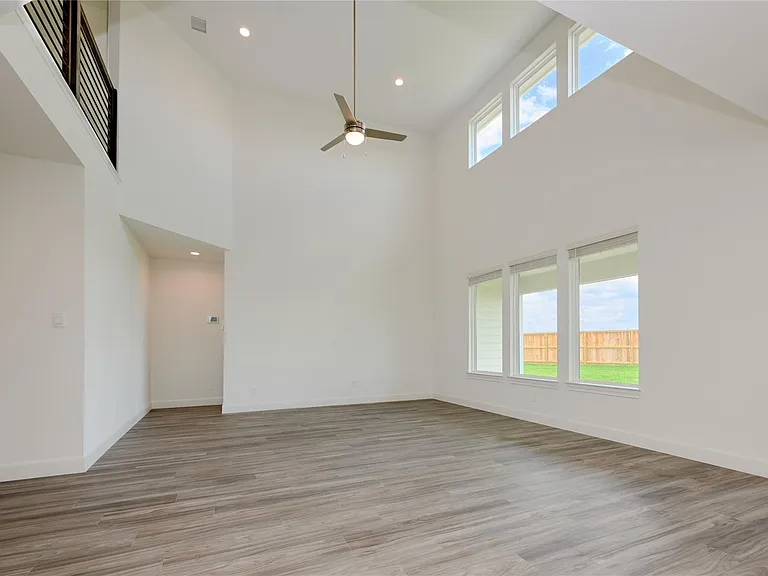 8402 Yellow Fin Ct — Photo 6