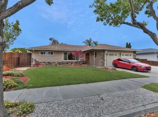 1571 Rainbow Dr, Hollister, CA