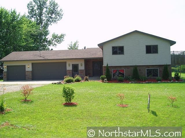 Home for Sale in Le Center, MN $149,900