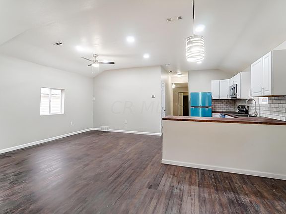 4th image of 803 Highland Ave