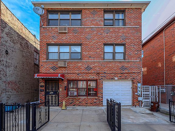 2nd image of 2323 W 12th St