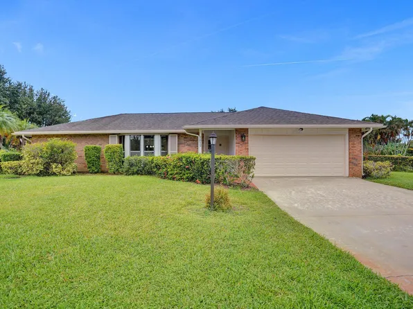 2012 SE Allamanda Drive, Port St Lucie, FL 34952