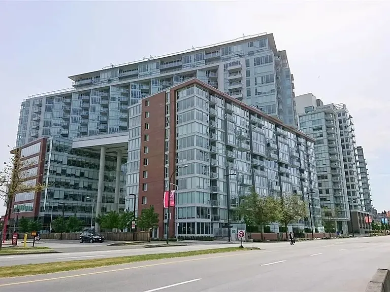 1618 Quebec St #1822 — Photo 1