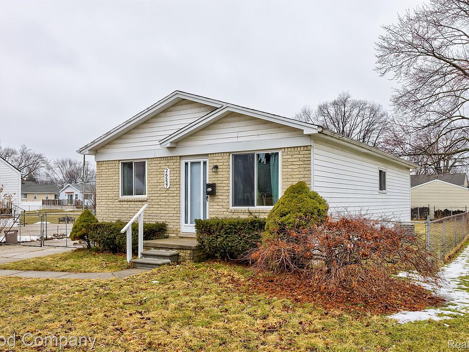 1st image of 26537 Parkington St