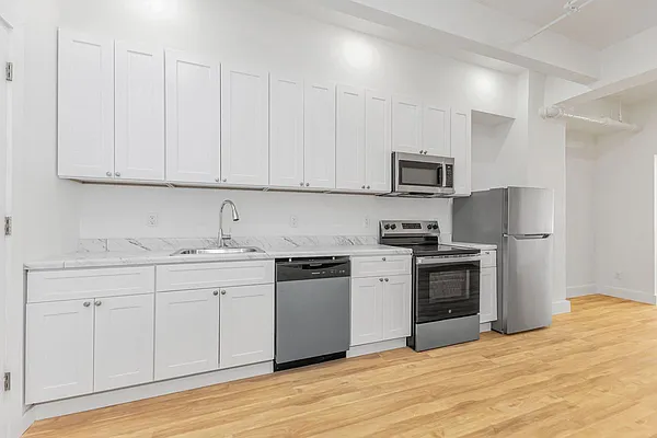 Kitchen, photo 2