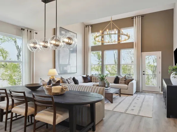 22154 Jed Dr, Rogers, MN 55374