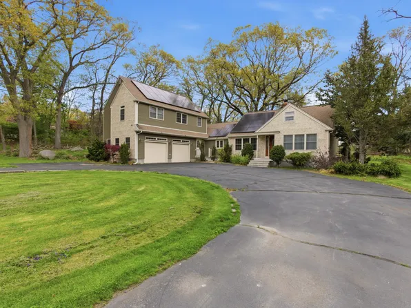 1799 Old Louisquisset Pike, Lincoln, RI 02865