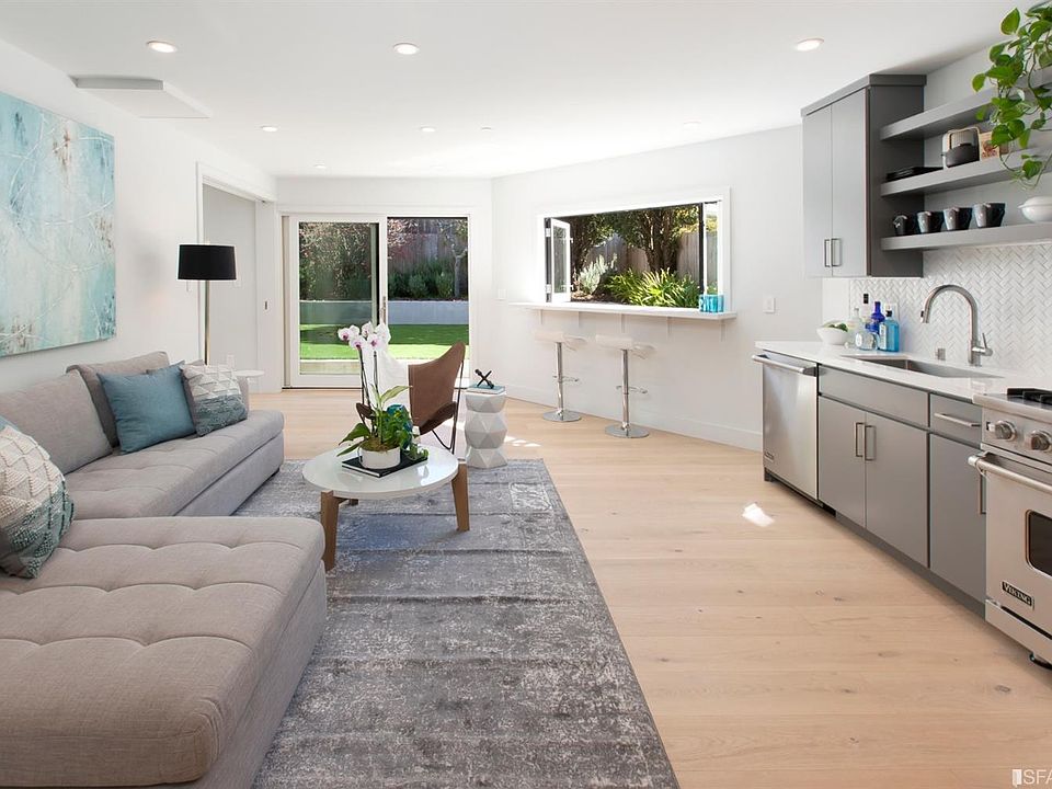 1st image of 16 Iris Ave #A