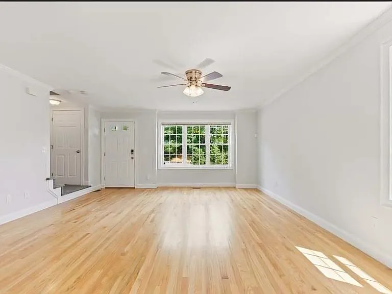 723 County St — Photo 16